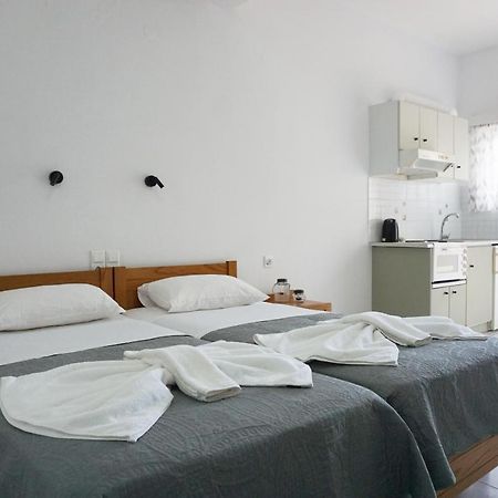 Aphrodite Studios & Apartment Bali  Exteriör bild
