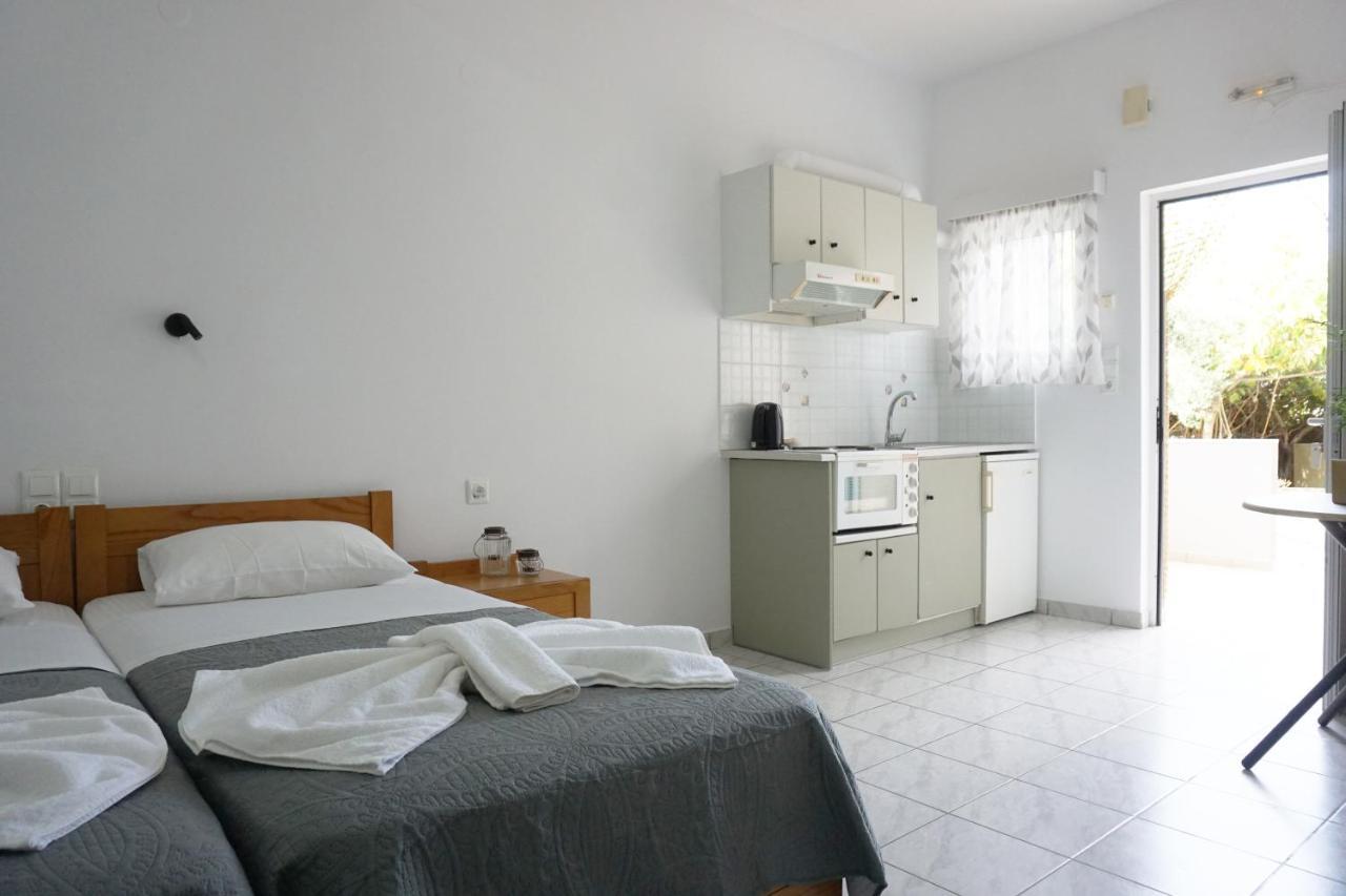 Aphrodite Studios & Apartment Bali  Exteriör bild